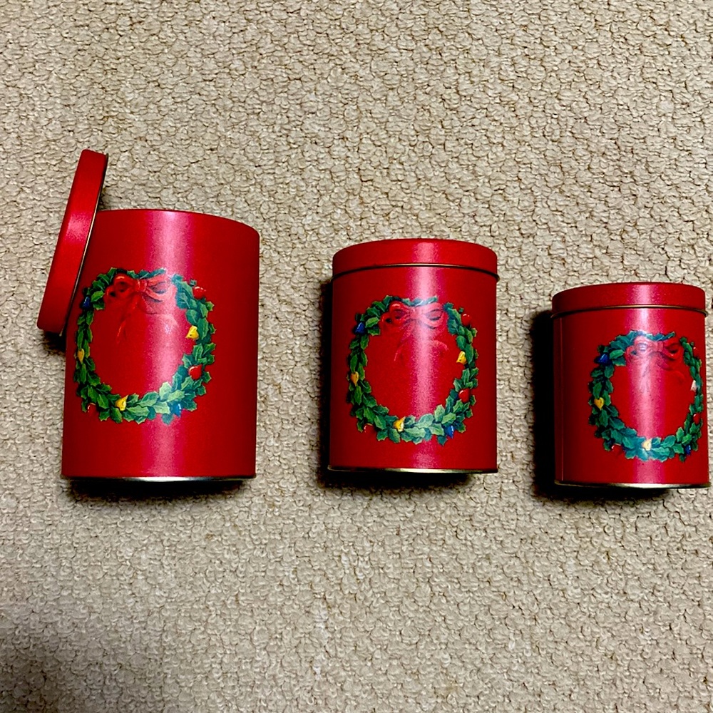 Christmas Countdown Make this Holiday canister set ready for the holidays Metal